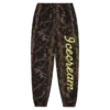 Pantaloni de trening cu imprimeu camuflaj arbori Pantaloni de trening cu imprimeu camuflaj arbori