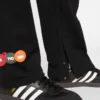 Pantaloni de trening Script