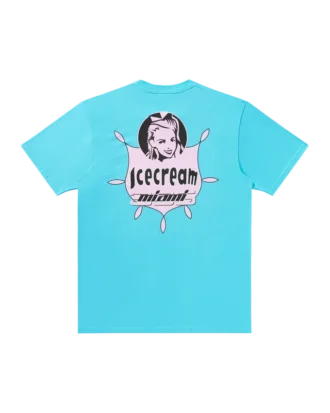 Tricou cu insignă roz